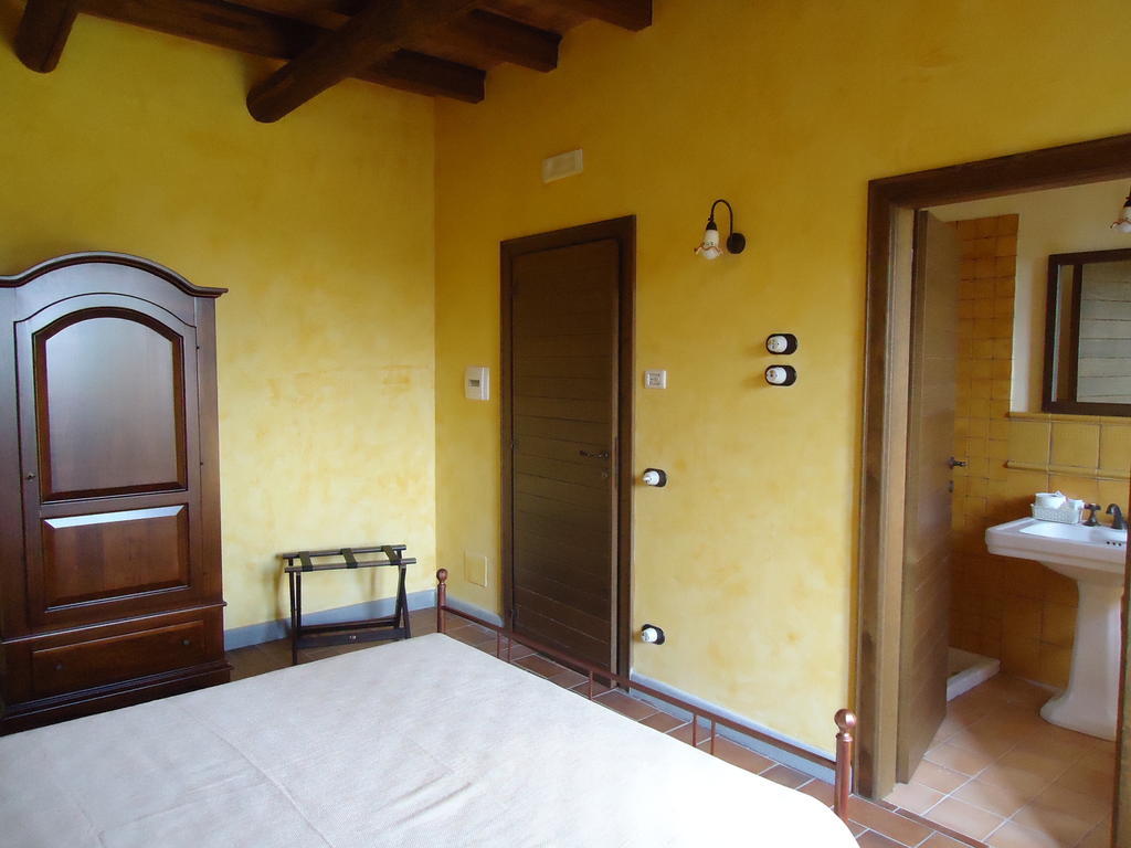Agrituirsmo Masseria Campierti Falciano del Massico 객실 사진